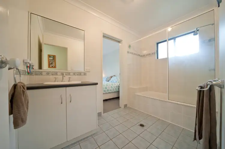 Fifth view of Homely house listing, 32 Stormvogel Drive, Mandalay QLD 4802