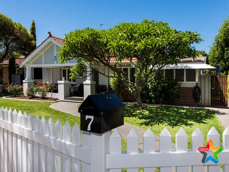 Second view of Homely house listing, 7 Montreal Road, Woodbridge WA 6056