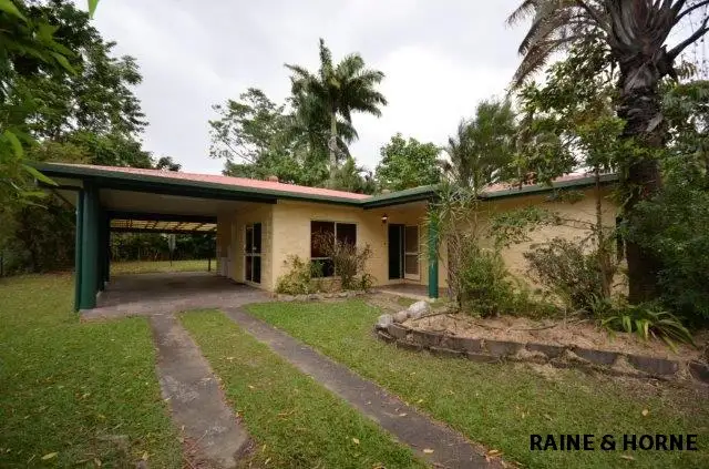 Main view of Homely house listing, 32 Middlemiss Street, Mossman QLD 4873