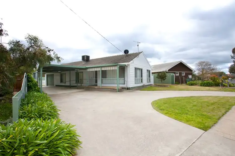 Second view of Homely house listing, 40 Barnes Boulevard, Horsham VIC 3400