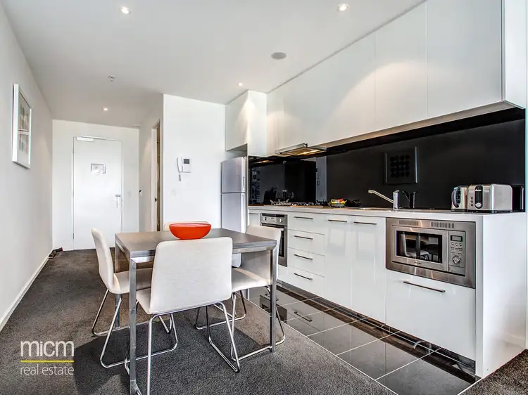 Third view of Homely apartment listing, 2202/118 Kavanagh Street, Southbank VIC 3006