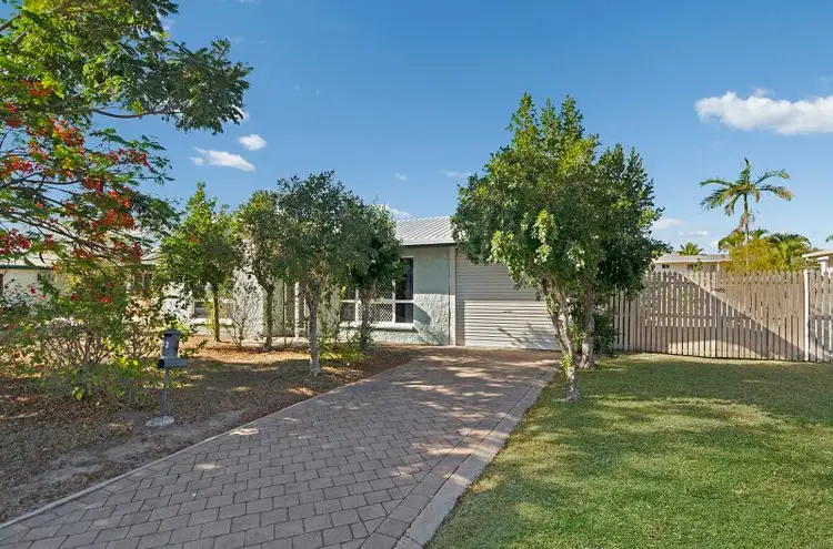 23 Feeney Avenue, Rasmussen QLD 4815