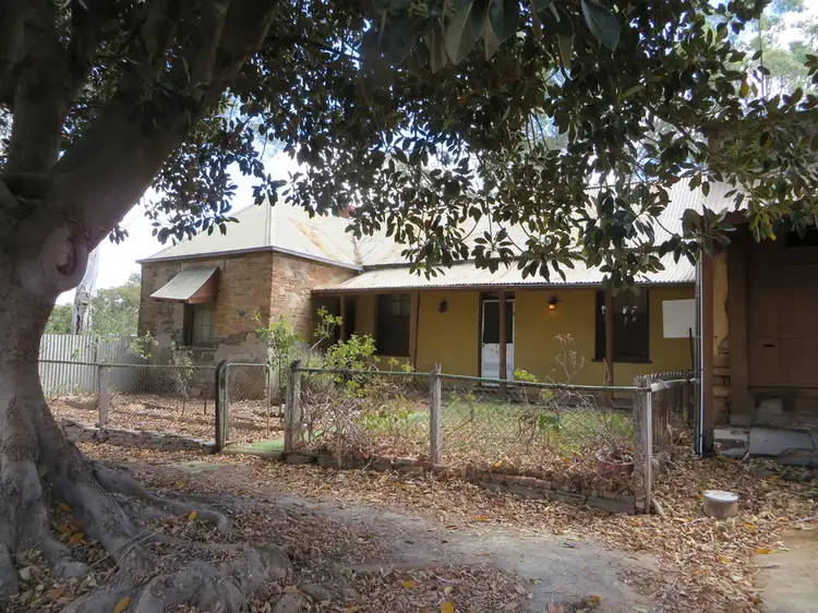 38 Burra Street, Mintaro SA 5415
