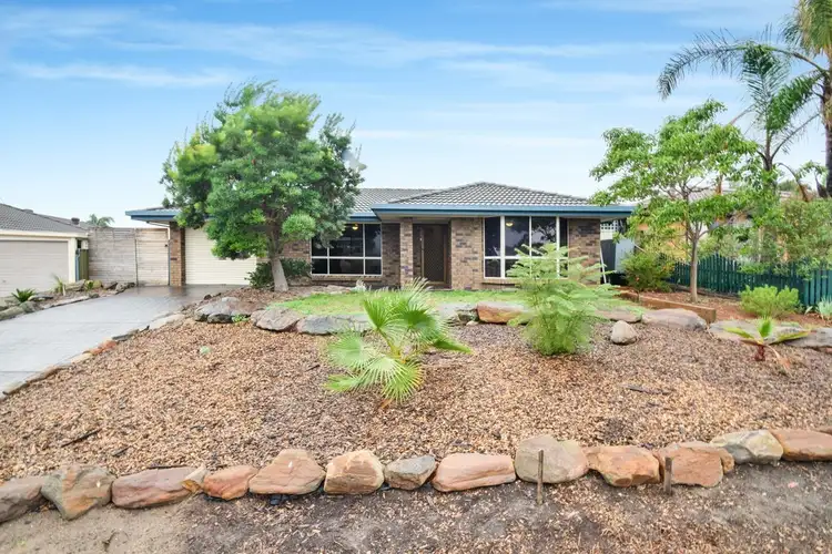 9 Oakhill Crescent, Morphett Vale SA 5162