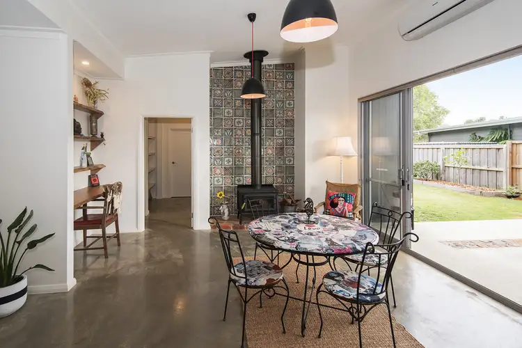 10 Magpie Street, Margaret River WA 6285