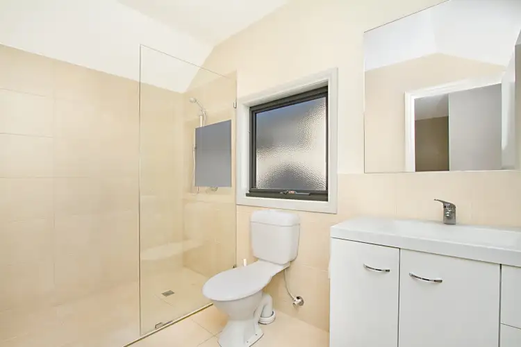 Sixth view of Homely unit listing, Unit 3/2 Mitchell Street, Kyneton VIC 3444