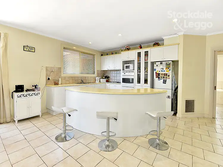 Second view of Homely house listing, 162 Erinbank Crescent, Westmeadows VIC 3049