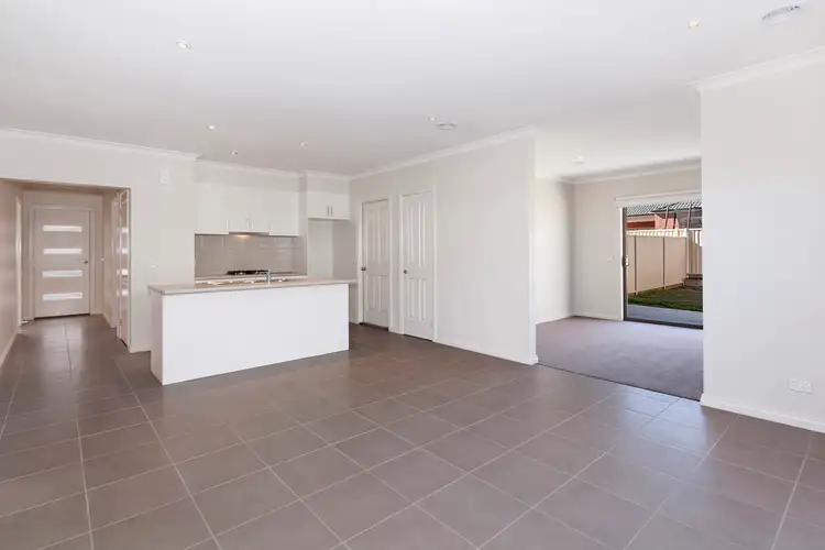 Fourth view of Homely townhouse listing, 6/9 Horwood Drive, Mount Clear VIC 3350
