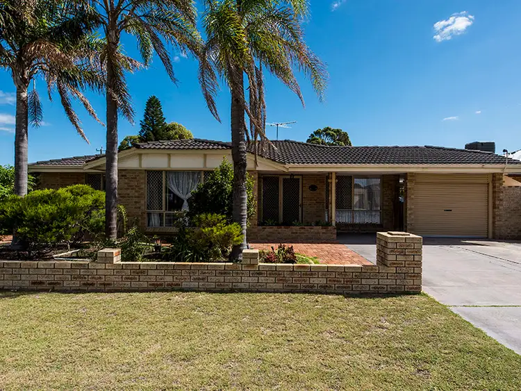 1 Hughes Court, Safety Bay WA 6169