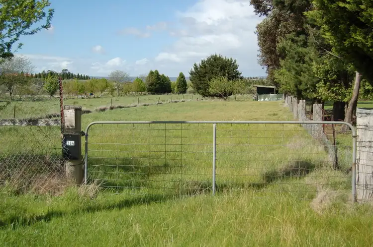 364 Sixth Avenue, Eden Park VIC 3757