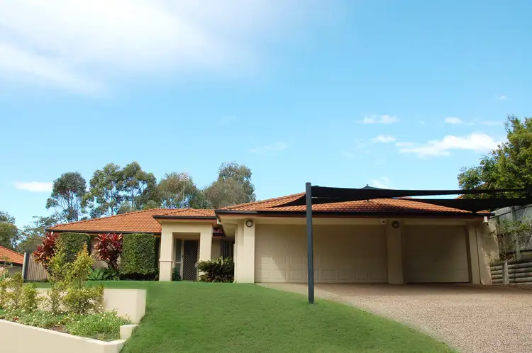 3 LILYDALE PLACE, Molendinar QLD 4214