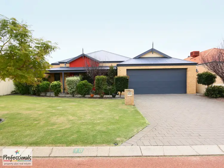 Second view of Homely house listing, 10 Dunbar Way, Canning Vale WA 6155