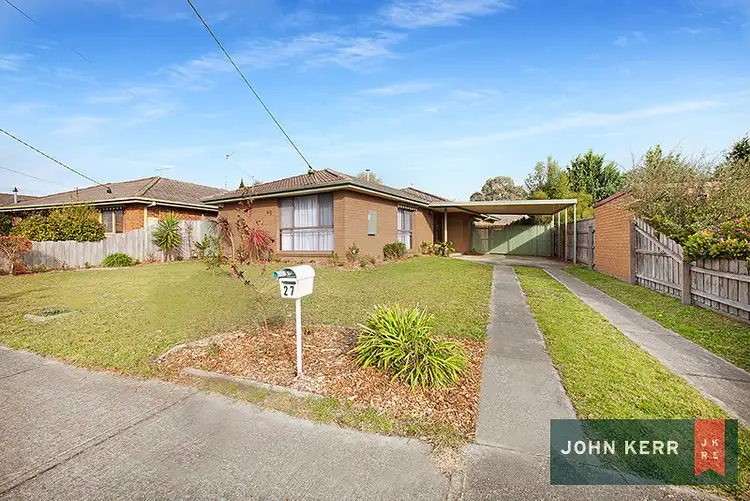 27 Abbott Street, Moe VIC 3825