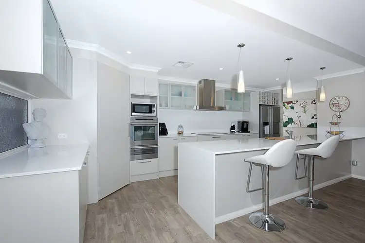 Seventh view of Homely house listing, 5 Placid Bend, South Yunderup WA 6208