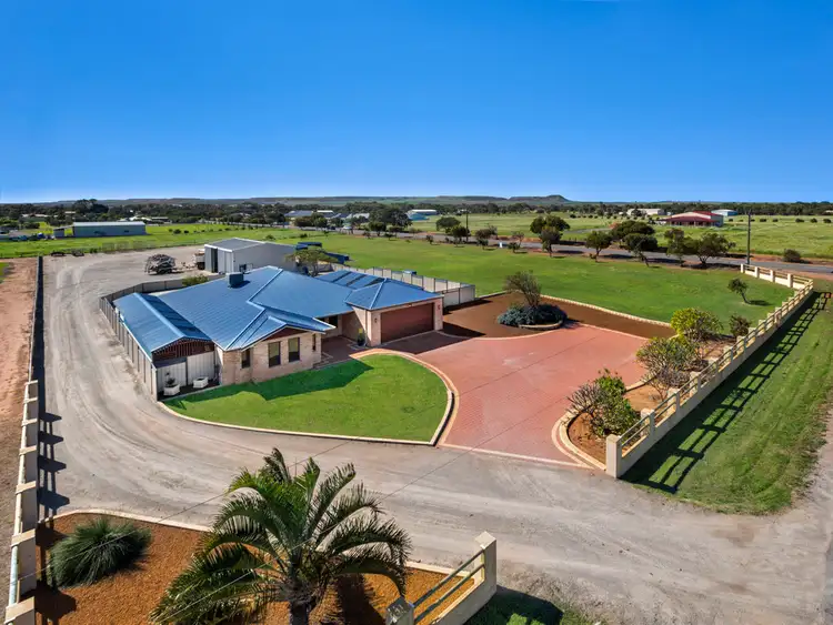 2 Calamar Place, Woorree WA 6530