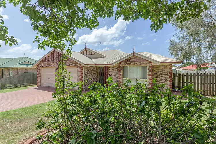 7 Lobwein Court, Middle Ridge QLD 4350