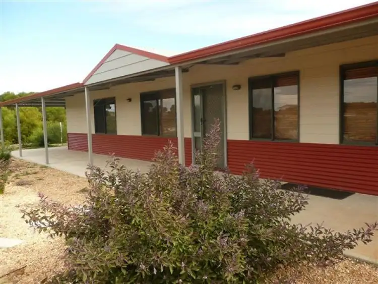 23 Boronia St, Hopetoun WA 6348