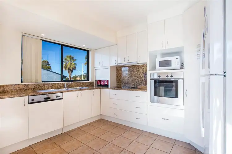 Third view of Homely unit listing, 4/216 Beach Road, Batehaven NSW 2536