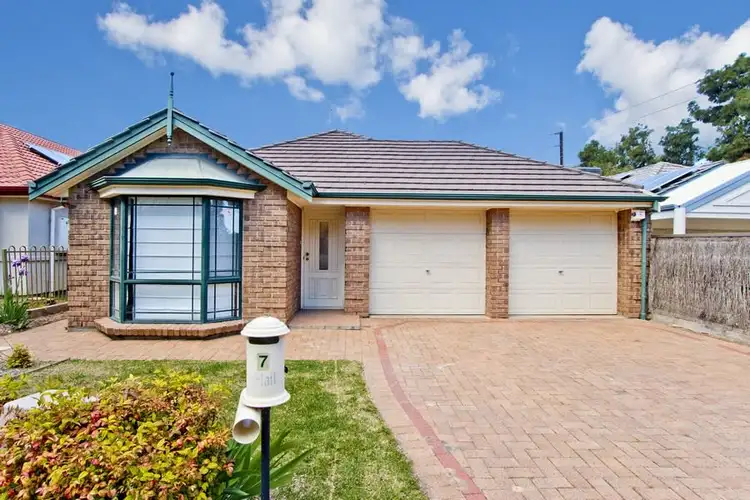 7 Chatswood Court, Oakden SA 5086