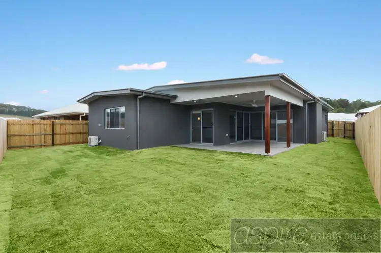 7 GREBE CRESCENT, Bli Bli QLD 4560