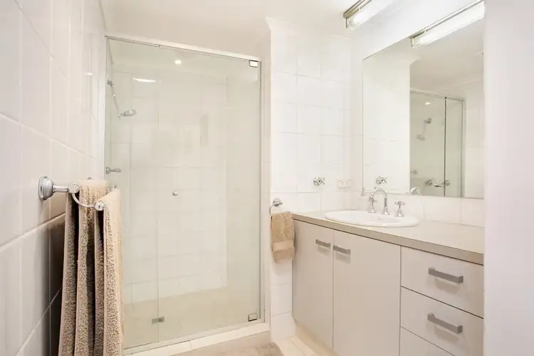 Seventh view of Homely unit listing, 17/21 Huth Street, Labrador QLD 4215