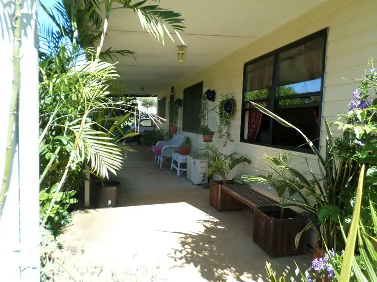 37 LONICERA STREET, Macleay Island QLD 4184