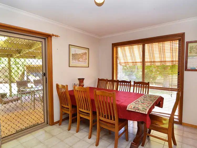Fifth view of Homely house listing, 11 Rusticana Court, Mildura VIC 3500