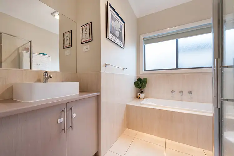 Sixth view of Homely house listing, 6 Greenham Avenue, Craigieburn VIC 3064