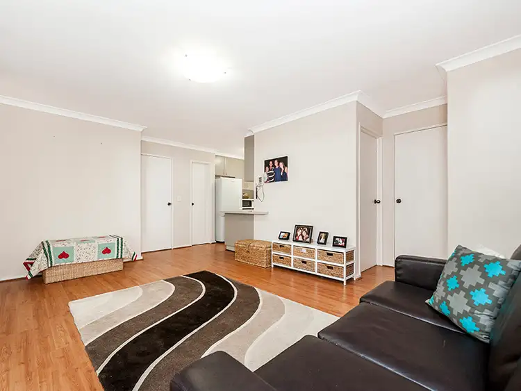 Sixth view of Homely house listing, 8 Calbourne Way, Kingsley WA 6026