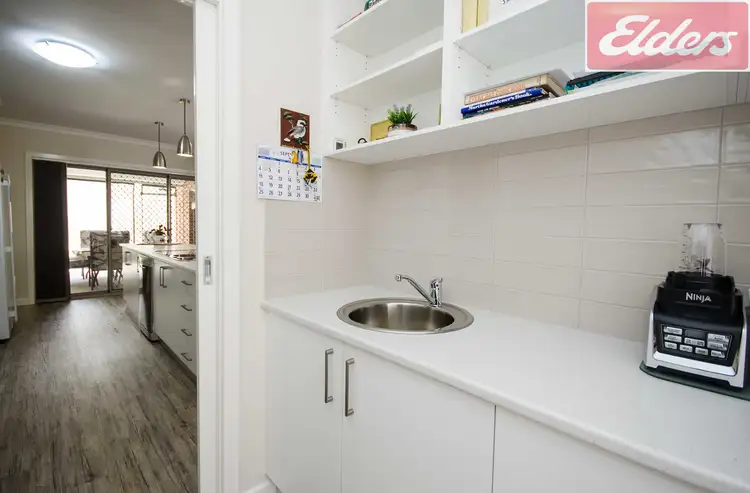 Fifth view of Homely townhouse listing, 2/11 Charles Street, Wodonga VIC 3690