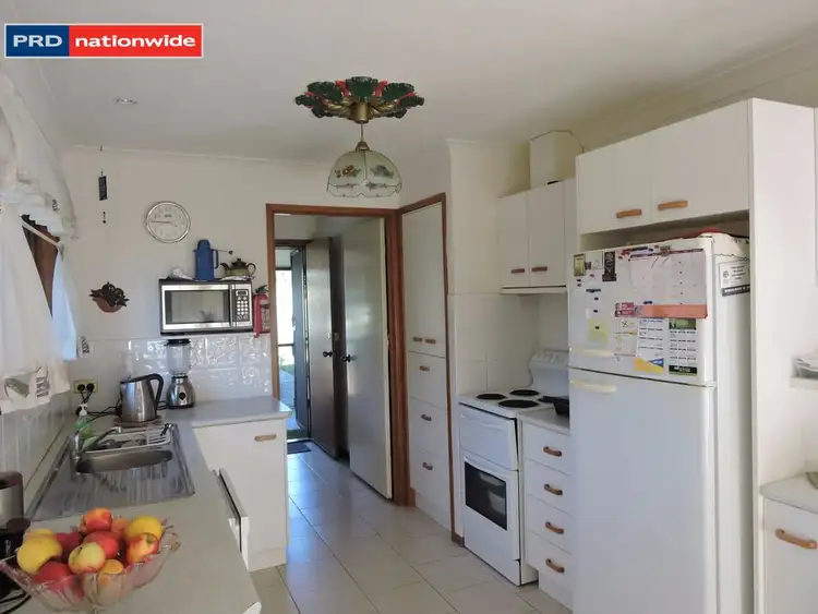 Seventh view of Homely house listing, 10 HAWAII COURT, Banksia Beach QLD 4507