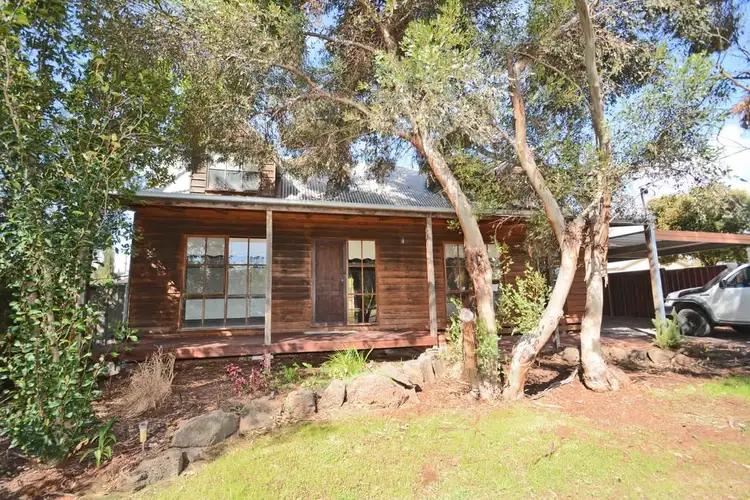 Fifth view of Homely house listing, 8 Delamere Court, Merbein VIC 3505
