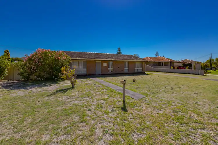 Fourth view of Homely house listing, 2 Seacrest Street, Safety Bay WA 6169