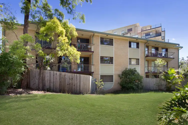 Main view of Homely unit listing, 10/5 Grosvenor Road, Indooroopilly QLD 4068