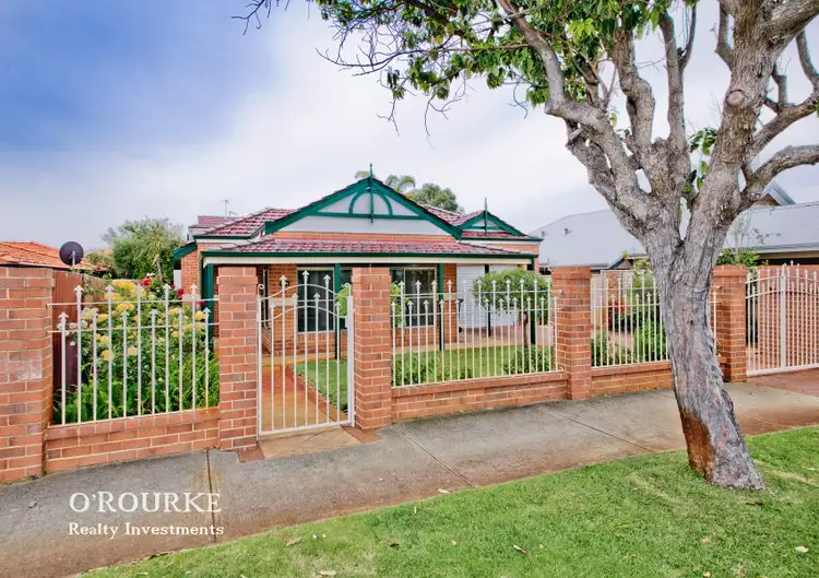 Second view of Homely semi-detached listing, 192A Grand Promenade, Doubleview WA 6018