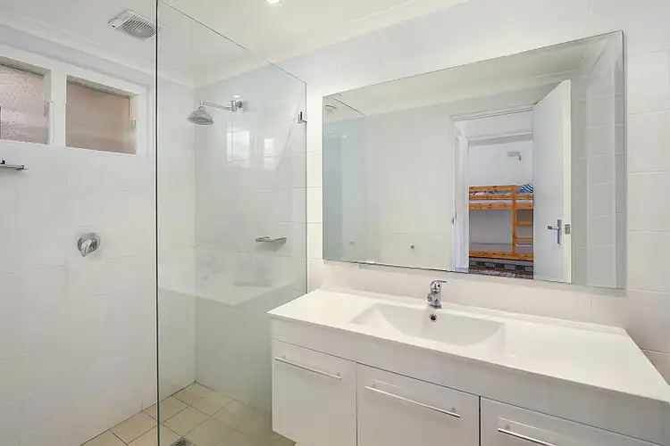 Sixth view of Homely unit listing, 5/161 Avoca Drive, Avoca Beach NSW 2251