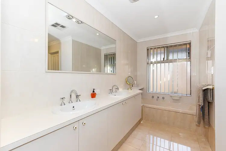 Seventh view of Homely house listing, 9 Farnsworth Approach, Tapping WA 6065