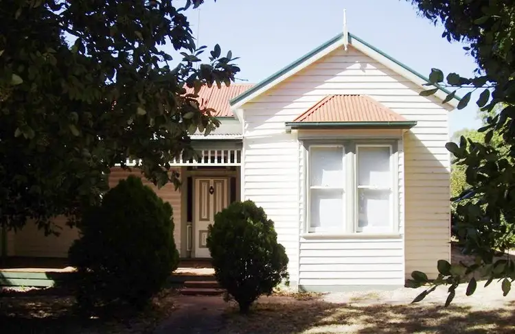 1 Mount Gambier Road, Casterton VIC 3311