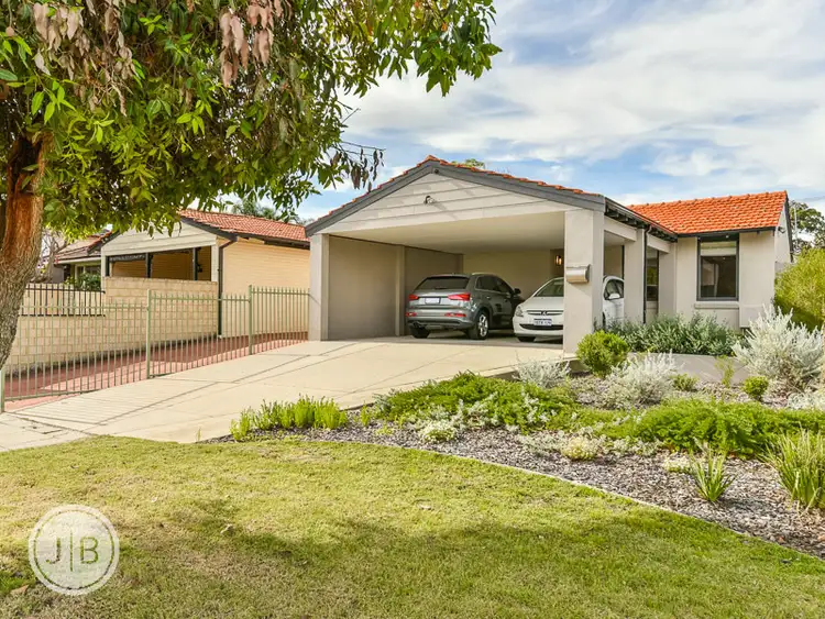 10B Redmond Street, Salter Point WA 6152