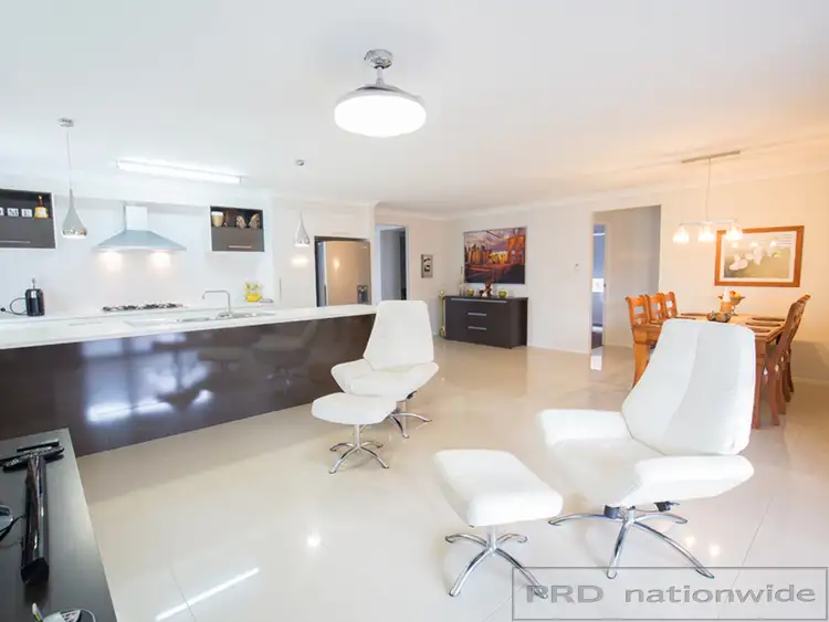 Sixth view of Homely house listing, 35 Settlers Boulevard, Chisholm NSW 2322