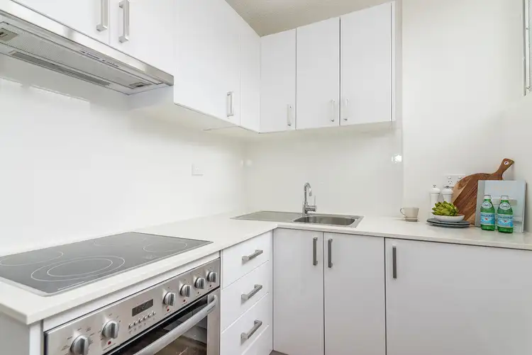 Fourth view of Homely studio listing, 52/50 Roslyn Gardens, Elizabeth Bay NSW 2011