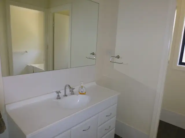 Fourth view of Homely house listing, 2 Vaucluse Place, Parkes NSW 2870