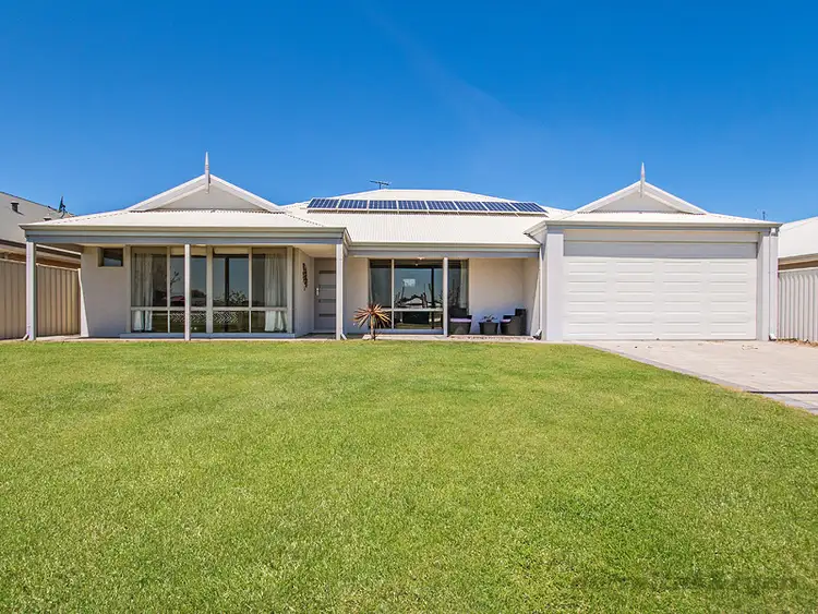 5 Albion Avenue, Munster WA 6166