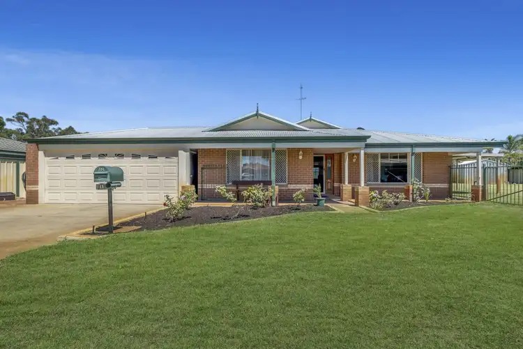 13 Achilles Place, Greenfields WA 6210