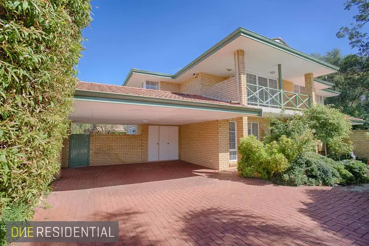 4/435B Riverton Drive East, Shelley WA 6148