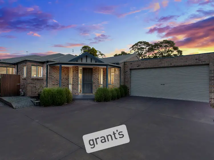 2/12 Abeckett Road, Bunyip VIC 3815