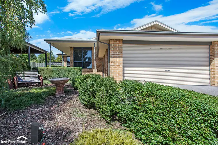5 Carrum Close, Berwick VIC 3806