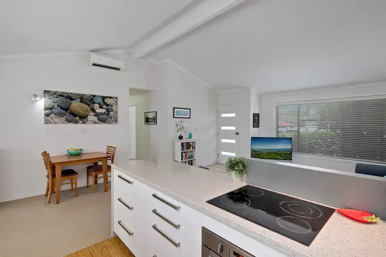 Fifth view of Homely house listing, 28 Dell Street, Cleveland QLD 4163