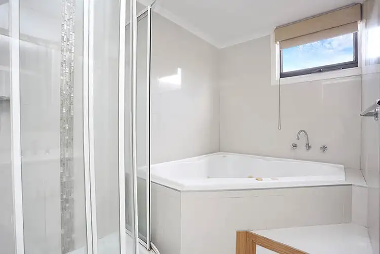 Fourth view of Homely house listing, 3 Ceres Court, Meadow Heights VIC 3048