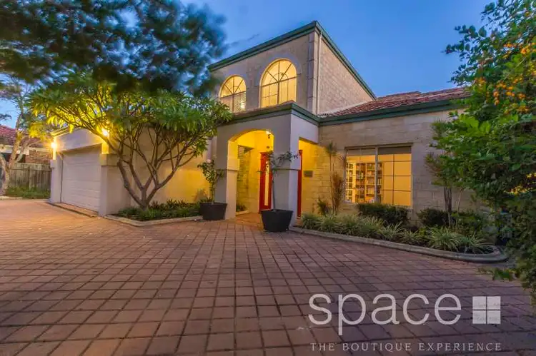 122 Waratah Avenue, Dalkeith WA 6009